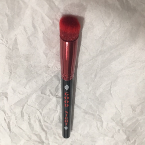 Luxie Harley Quinn eyeshadow brush - Picture 3 of 7